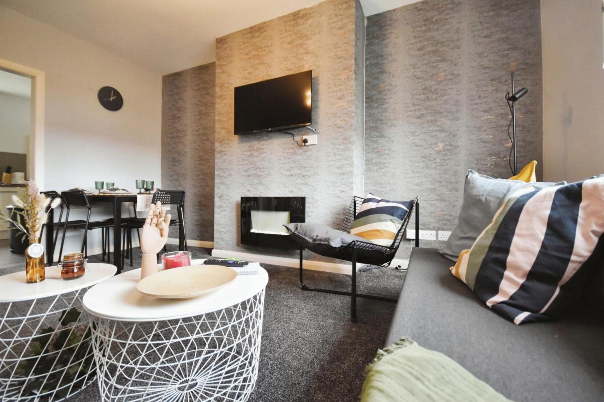 Glasgow Modern Style Home , Separate Entrance Buitenkant foto